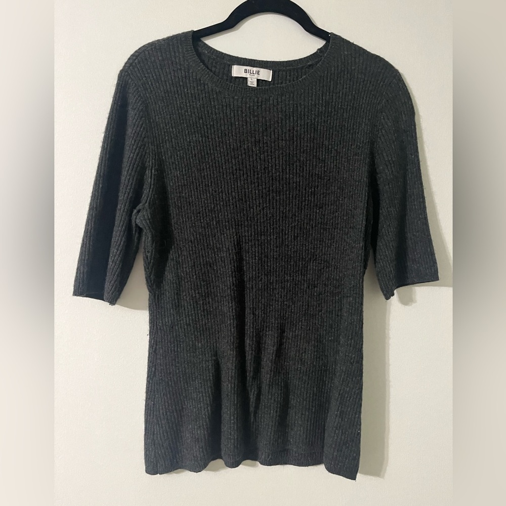 Billie the Label Sweater Shirt